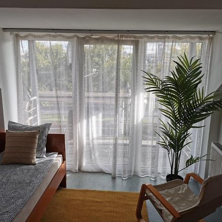 Hid Ifjusagi Szallo Hostel Dunaujvaros Bagian luar foto